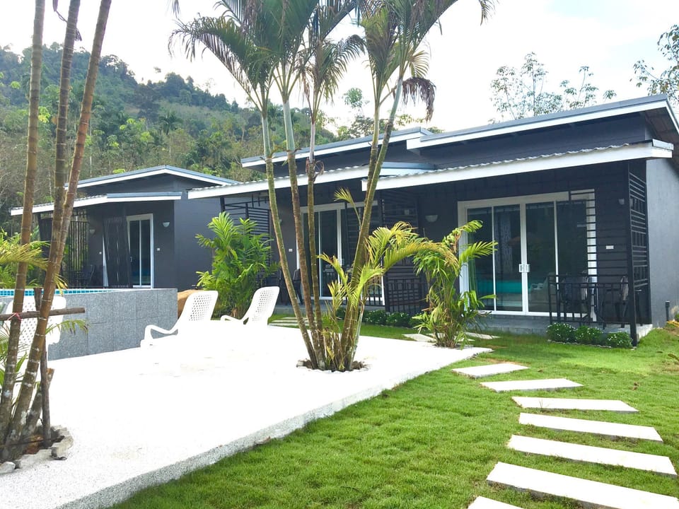 THE HERBAL KHAOLAK Resort in Khuekkhak