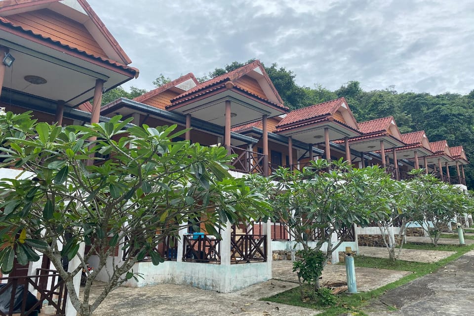 OYO 1144 Baan Phu Resort Hotel in Ko Chang