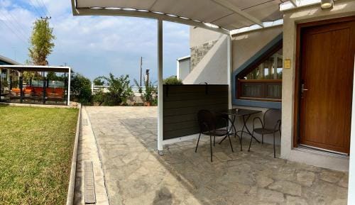 PORTO PORTES suites Hotel in Halkidiki
