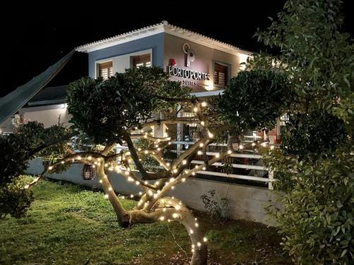 PORTO PORTES suites Hotel in Halkidiki