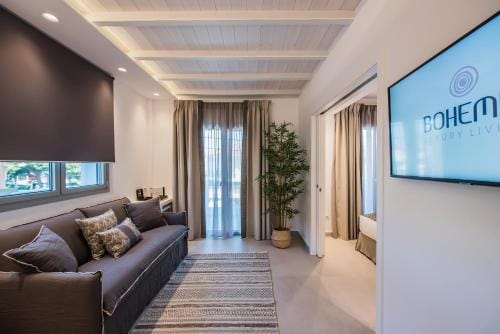Bohemia Luxury Living Inn in Chaniotis