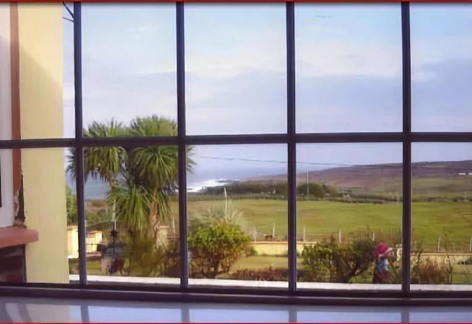 The Yellow Rose B&B Hotel in County Mayo