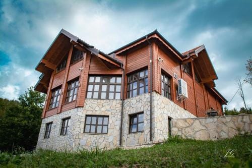 STD Besevic "Nase Brdo" Ivanjica Lodge in Zlatibor District, Serbia