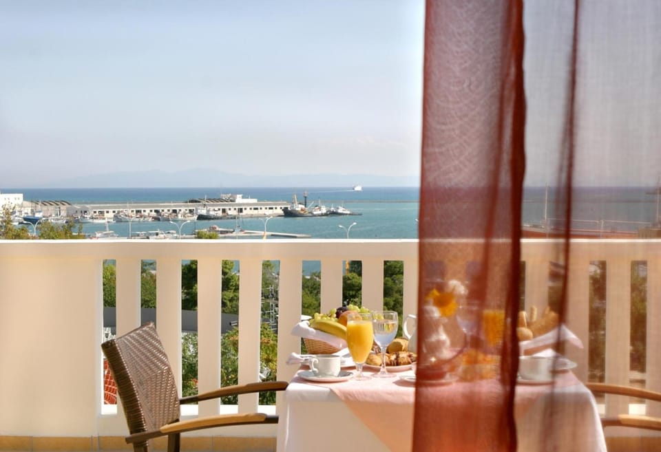 Volos Palace Hotel in Volos