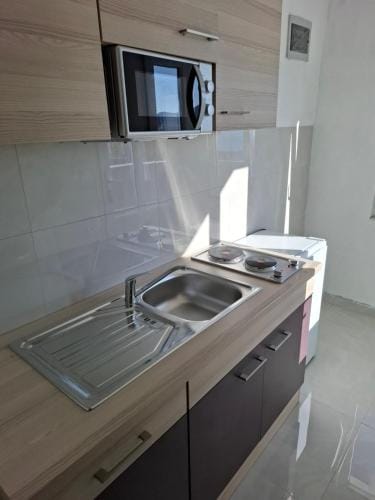 Tonica Put rive 17 Hotel in Zadar County