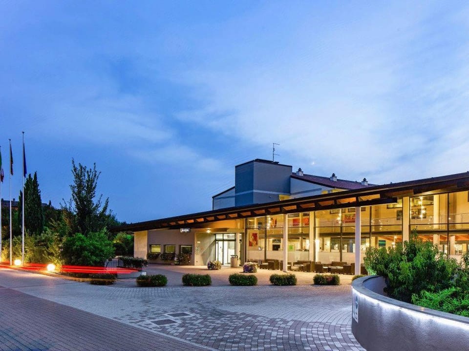 Residence Eden Apartment hotel in Province of Brescia
