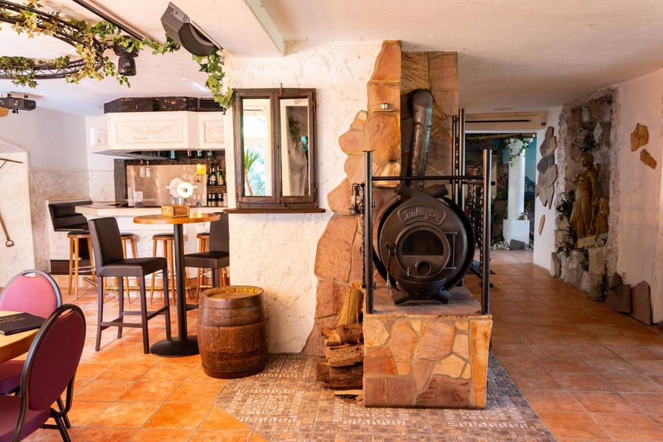 Waldgasthaus am Schwarzenbruch Hotel in Rhineland-Palatinate