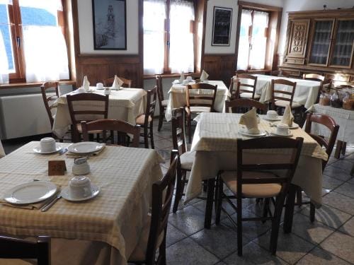 Hotel Le Clocher Hotel in Aosta Valley, Italy
