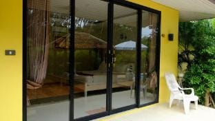 Nankanok Bungalow Hotel in Krabi Changwat