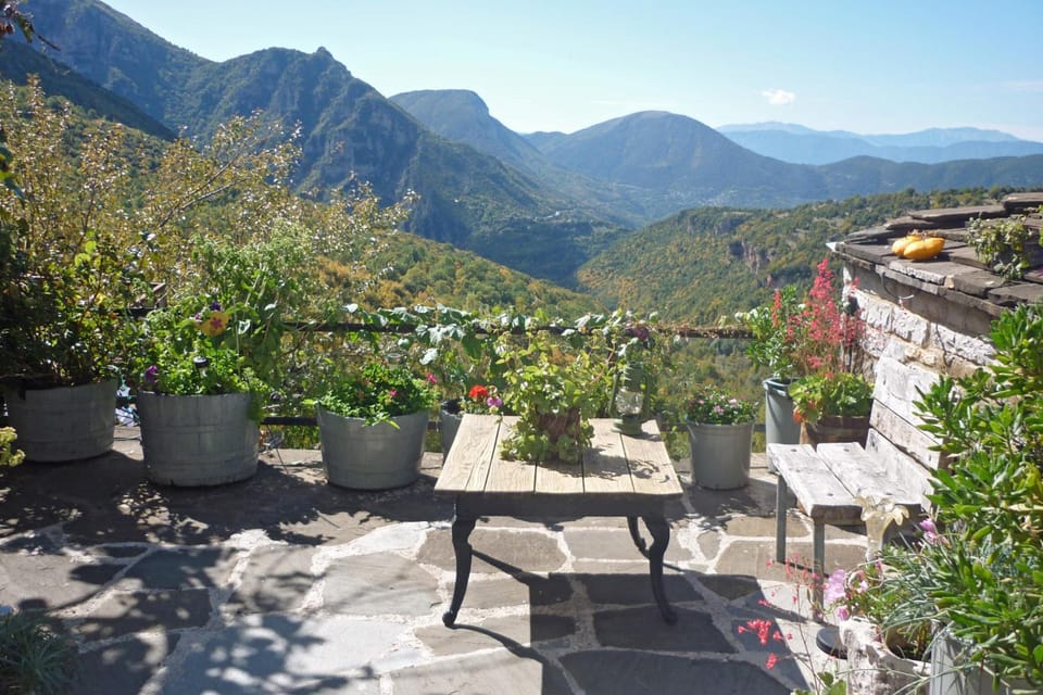 Guesthouse Iro Hotel in North Macedonia