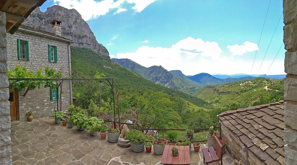 Guesthouse Iro Hotel in North Macedonia