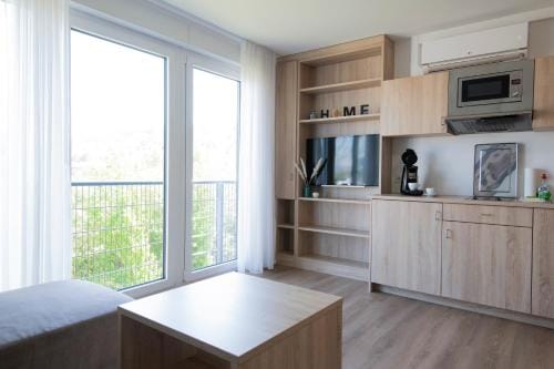 Smart & Stay Aparthotel Saarlouis Lisdorf - Self-Check-In - Free Parking Hotel in Saarlouis
