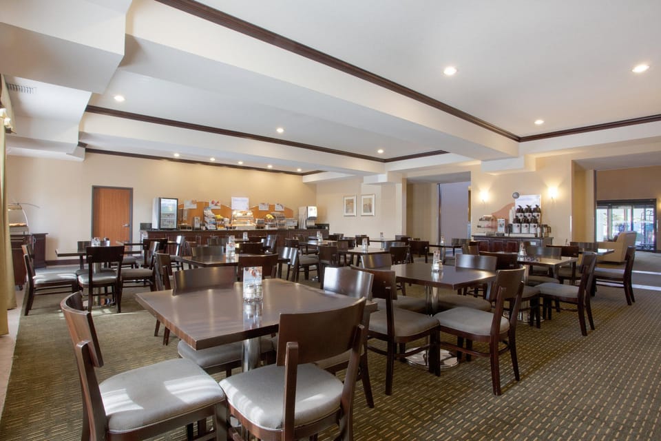 Holiday Inn Express Newport By IHG Hotel in South Beach
