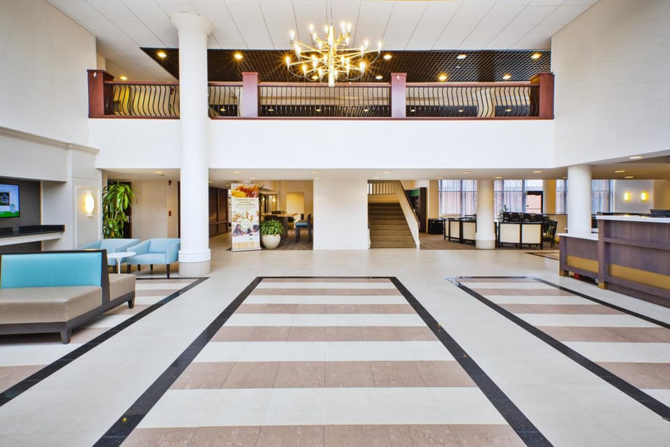 Holiday Inn Washington-Dulles International Airport By IHG Hotel in Sterling
