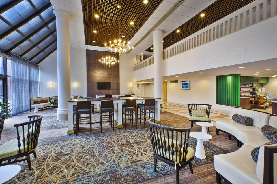 Holiday Inn Washington-Dulles International Airport By IHG Hotel in Sterling