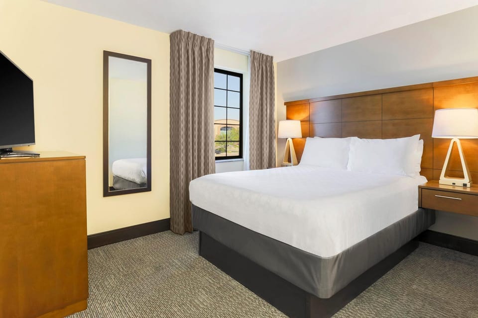 Suite room
