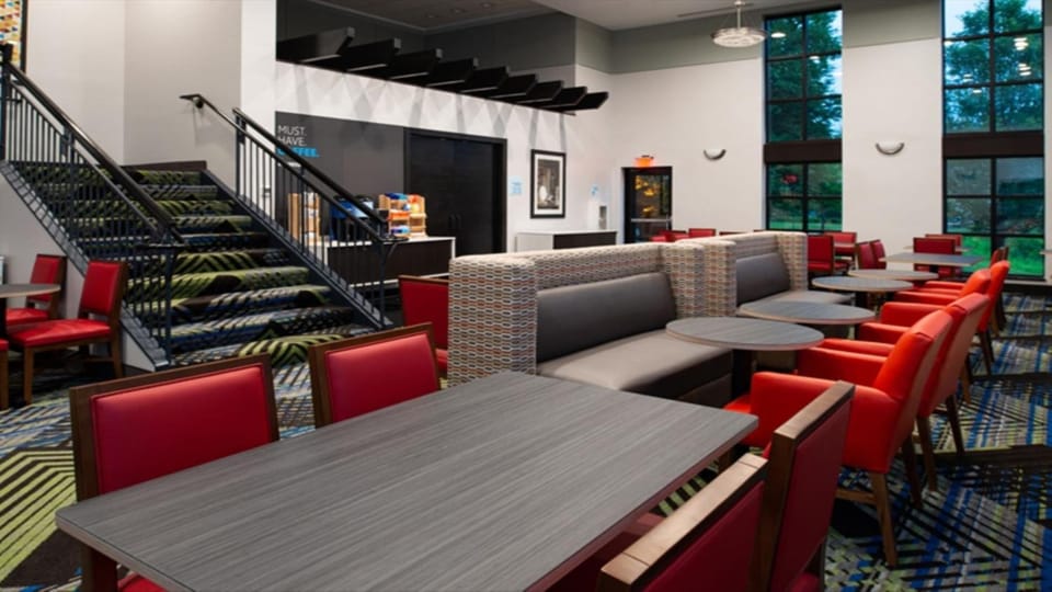Holiday Inn Express Cincinnati West By IHG Hotel in Cincinnati