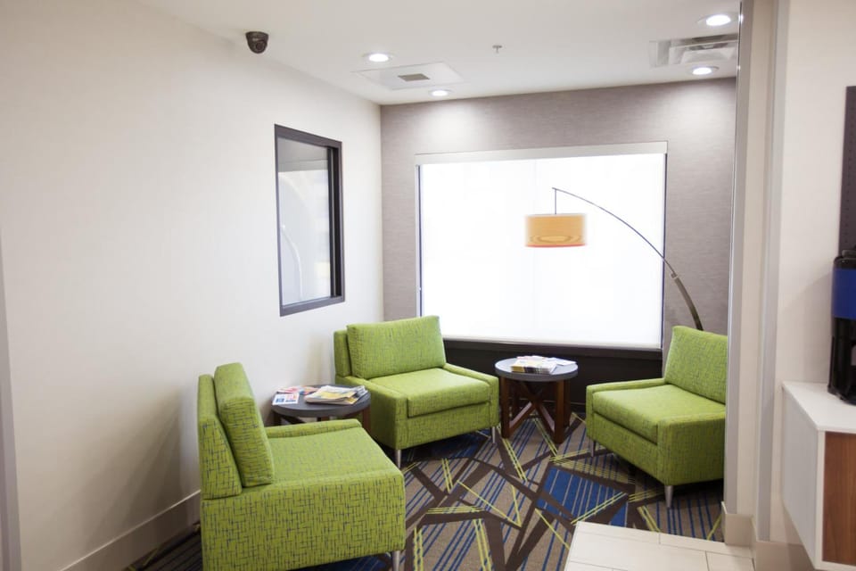Holiday Inn Express & Suites Knoxville - Farragut by IHG Hotel in Farragut