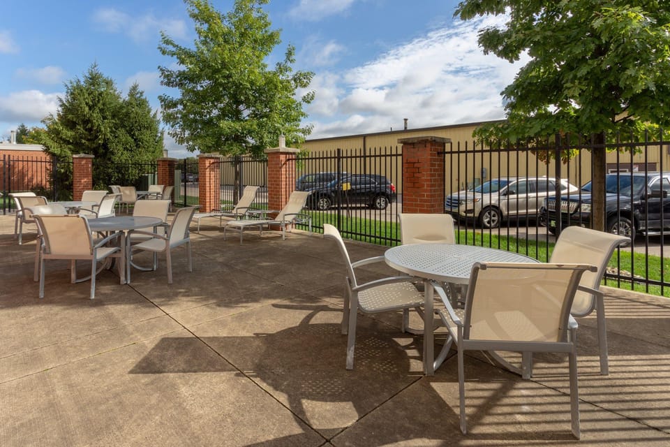 Holiday Inn Express Indianapolis Southeast Hotel By IHG Hotel in Indianapolis