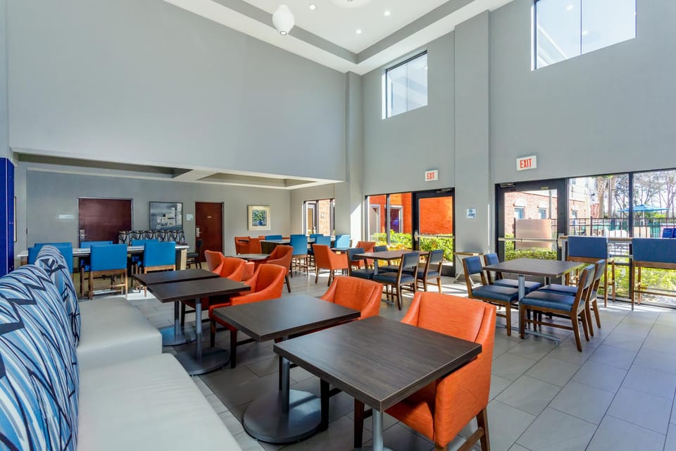 Holiday Inn Express Orlando-Ocoee East By IHG Hotel in Orlando