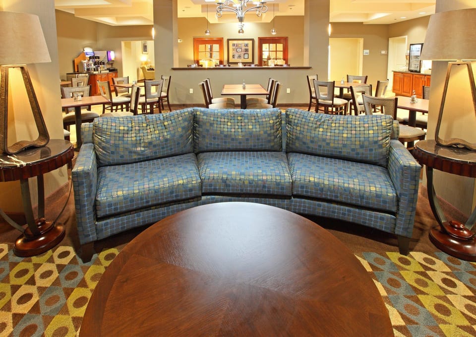 Holiday Inn Express Searcy By IHG Hotel in Searcy