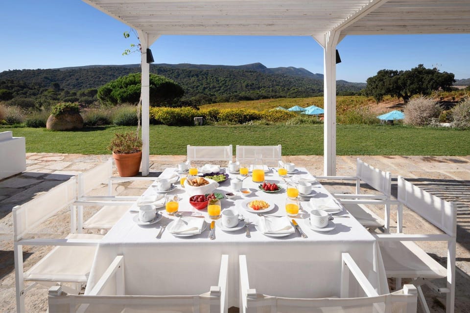Hotel Casa Palmela - Small Luxury Hotels of The World, Hotel & Villas Hotel in Setúbal Municipality