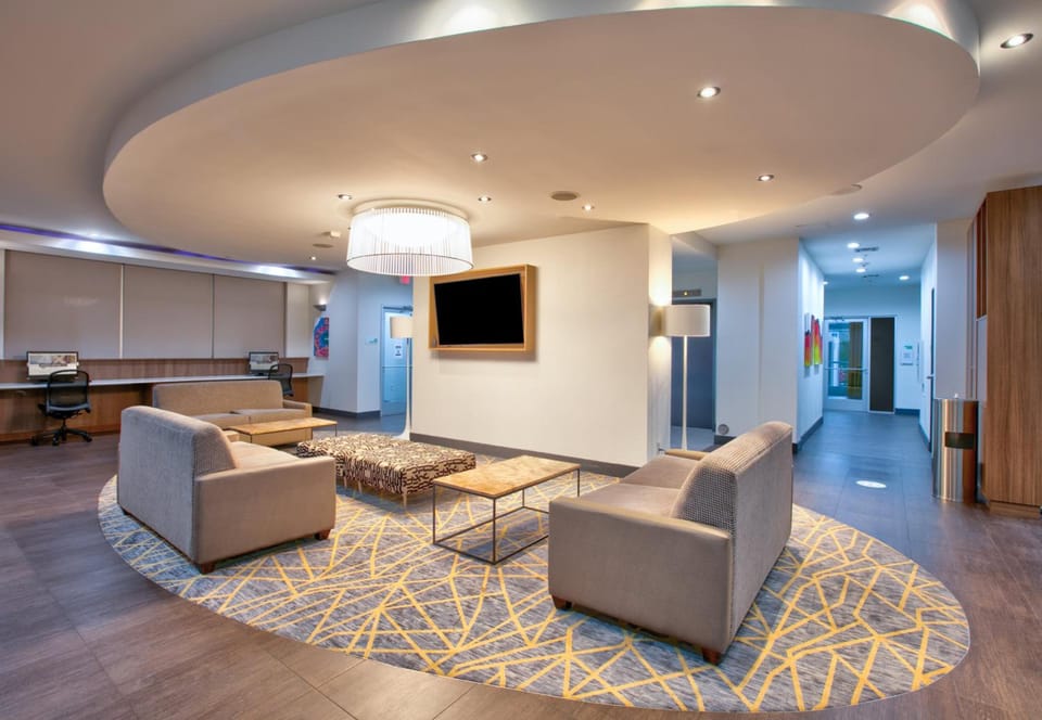 Holiday Inn Dallas - Fort Worth Airport South By IHG Hotel in Euless