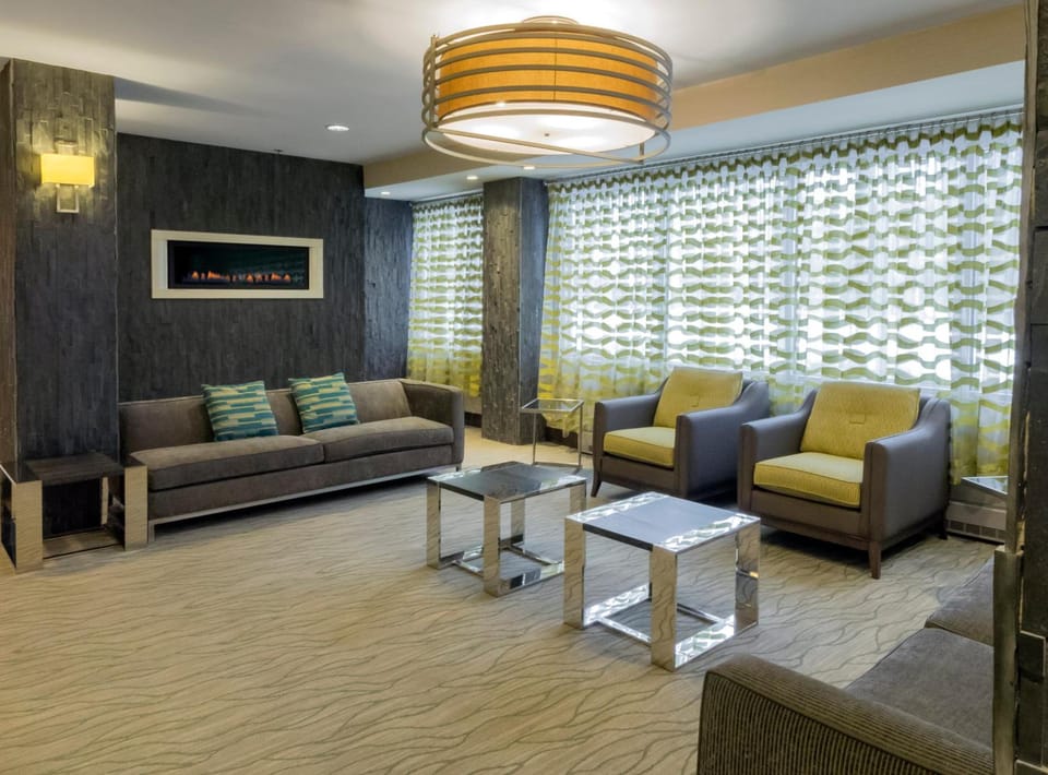 Holiday Inn Niagara Falls State Park Entry By IHG Hotel in Goat Island