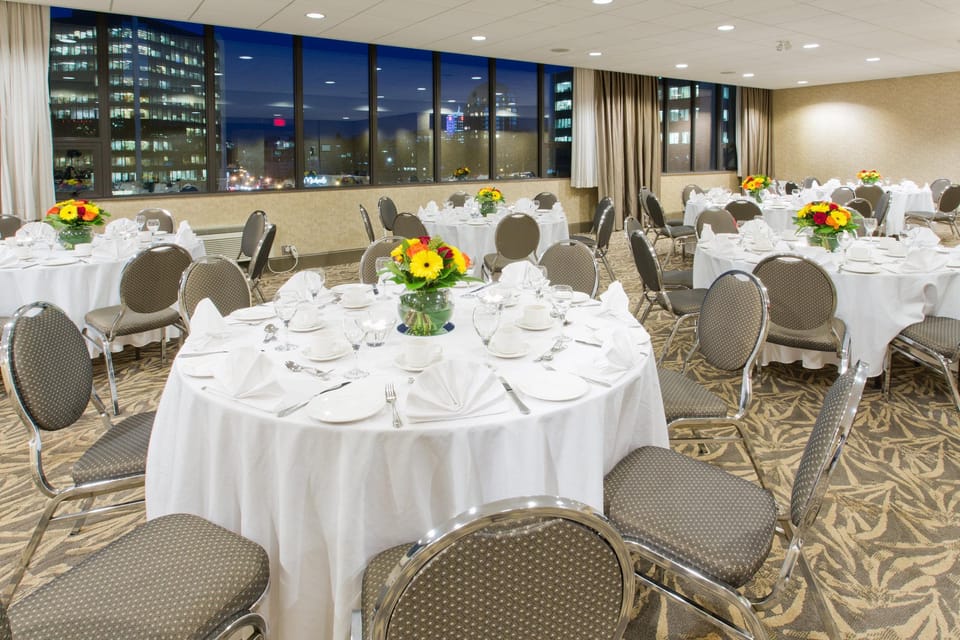 Banquet hall