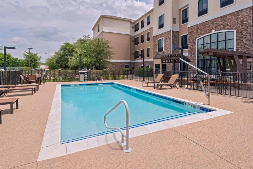 Staybridge Suites Austin Northwest By IHG Hotel in Austin