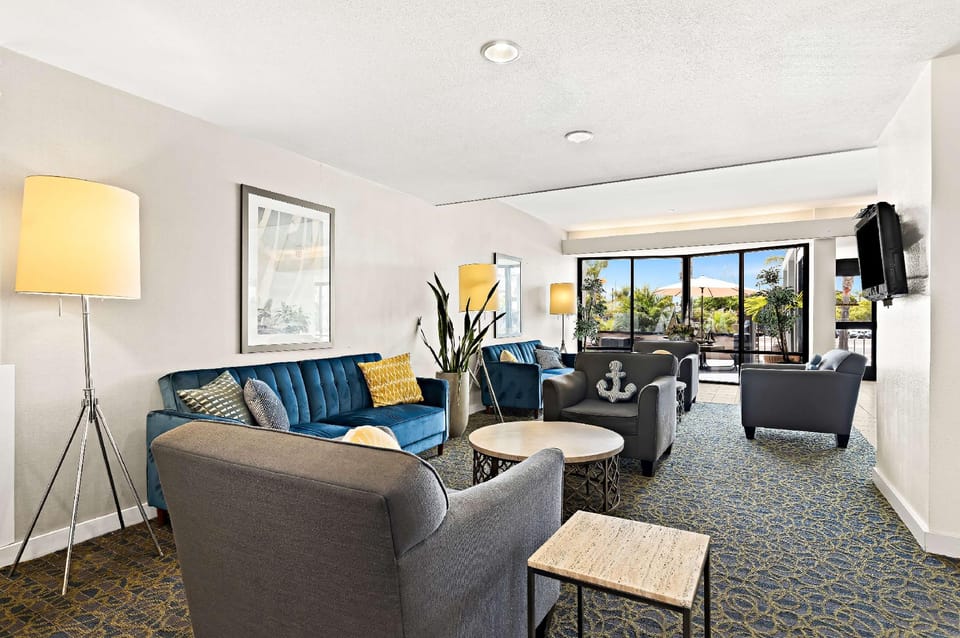 Best Western Yacht Harbor Hotel Hotel in Point Loma