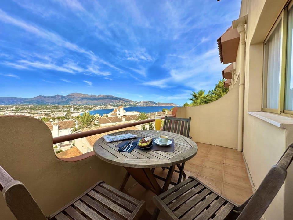 Albir Hills Apartments Hotel in Marina Baixa