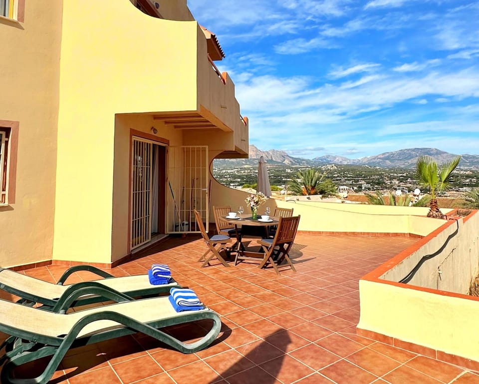 Albir Hills Apartments Hotel in Marina Baixa
