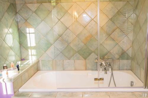 B&B Il Glicine Molare Hotel in Liguria