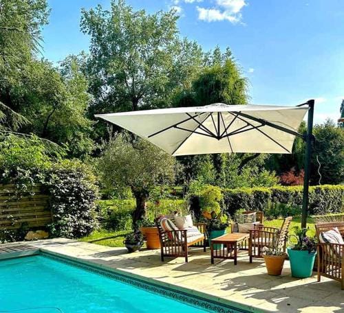 Maison Clairbois Hotel in Centre-Val de Loire