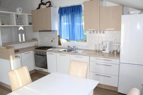 Apartment Marin Hotel in Šibenik-Knin County, Croatia