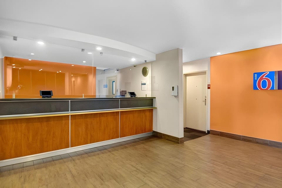 Motel 6-Atlanta, GA - Downtown Hotel in Atlanta