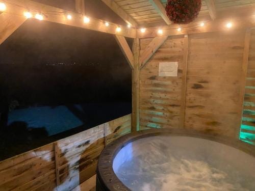 Jacquie's B&B -Dumfries-Room with a view Hotel in England