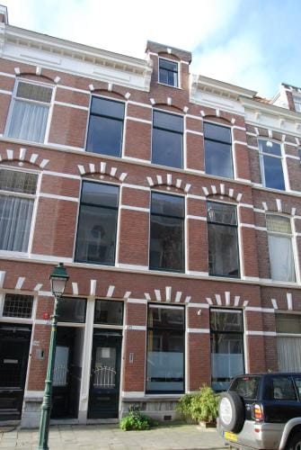 Bed & Breakfast Obrechtstraat Hotel in The Hague