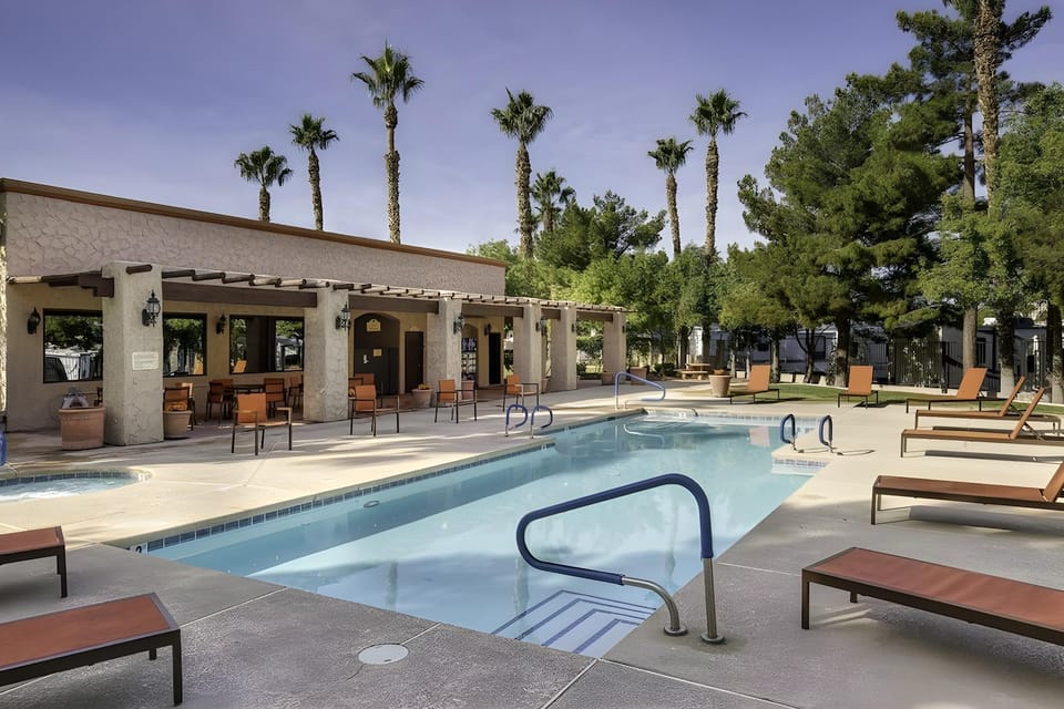 Arizona Charlie's Boulder Hotel in Paradise