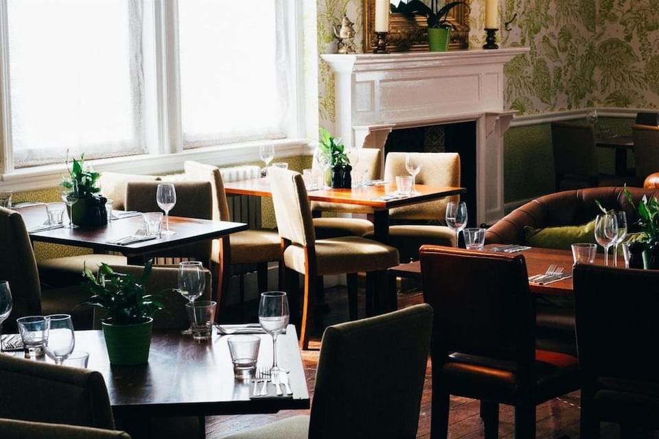 Embankment Hotel Hotel in Bedford
