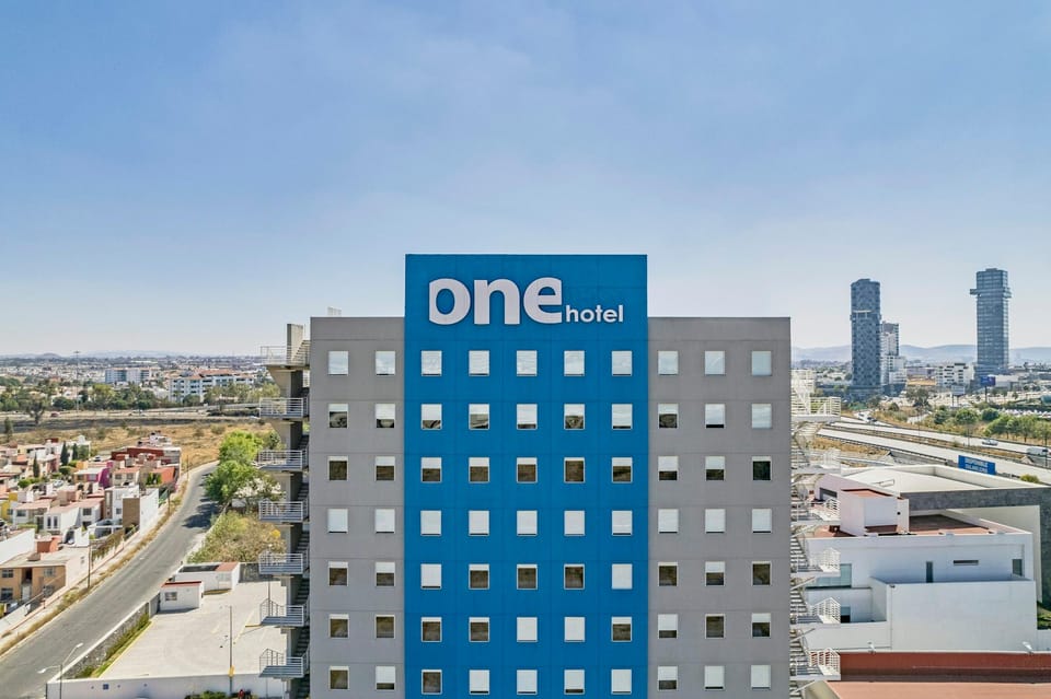 One Puebla Angelópolis Periférico Hotel in Puebla