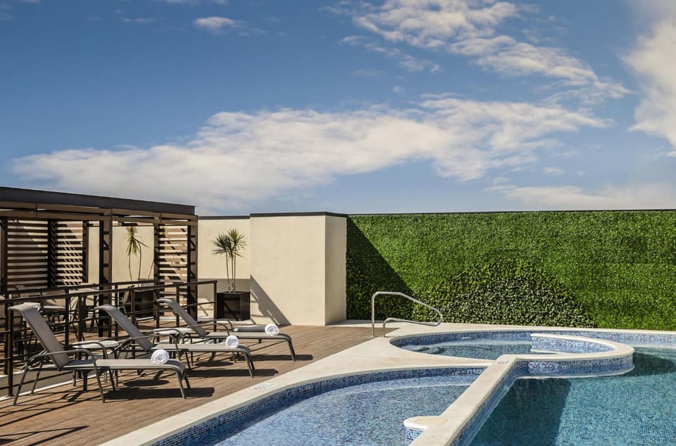 Fiesta Inn Express Queretaro Constituyentes Hotel in Santiago de Queretaro