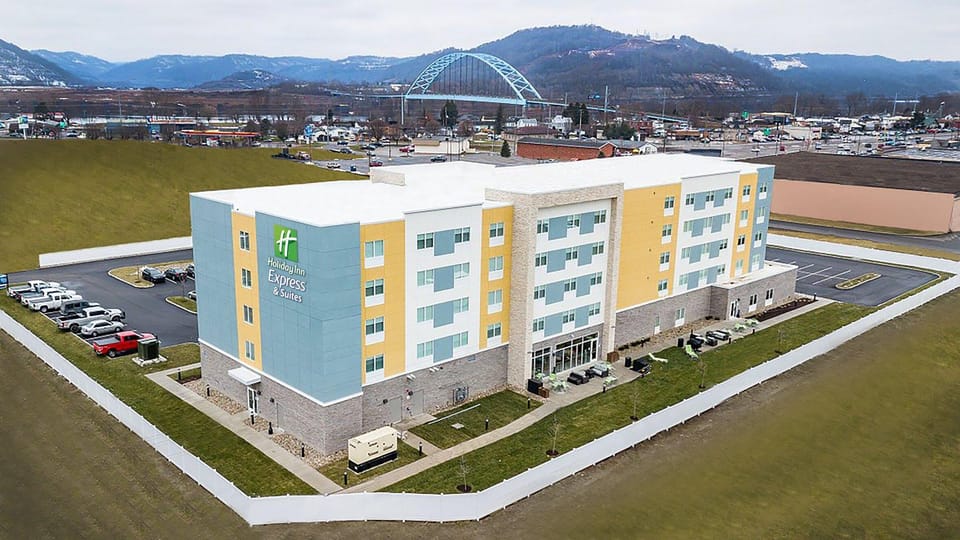 Holiday Inn Express And Suites Moundsville By IHG Hotel in Moundsville