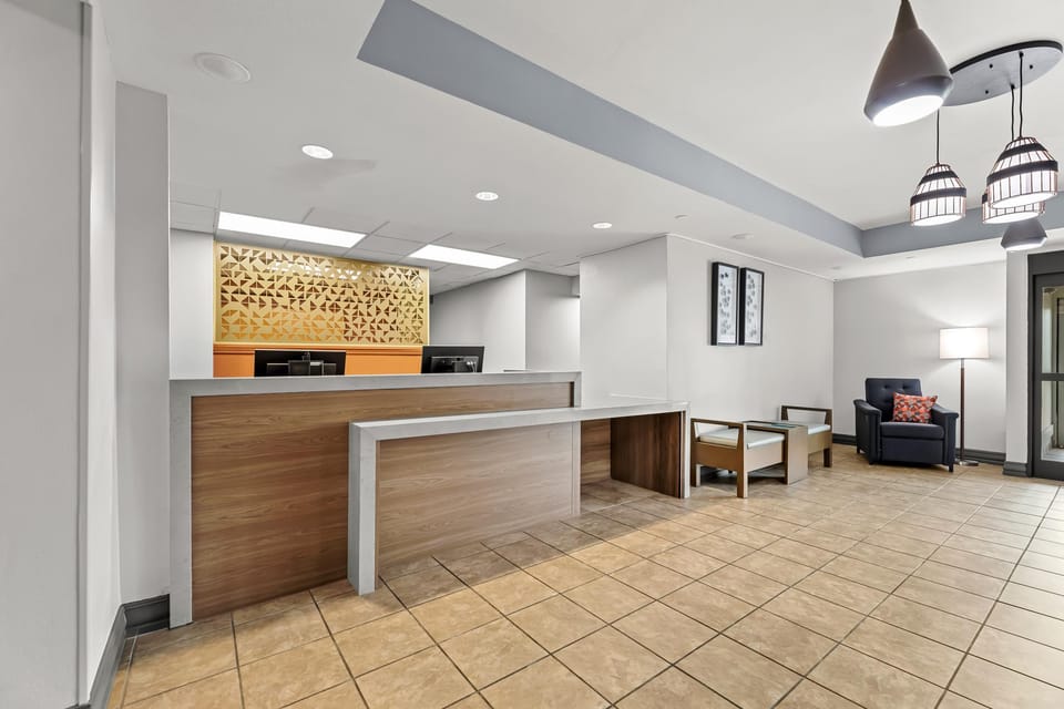 Candlewood Suites Flowood Hotel By IHG Hotel in Luckney