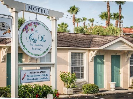 The Cozy Inn Hotel in Saint Augustine