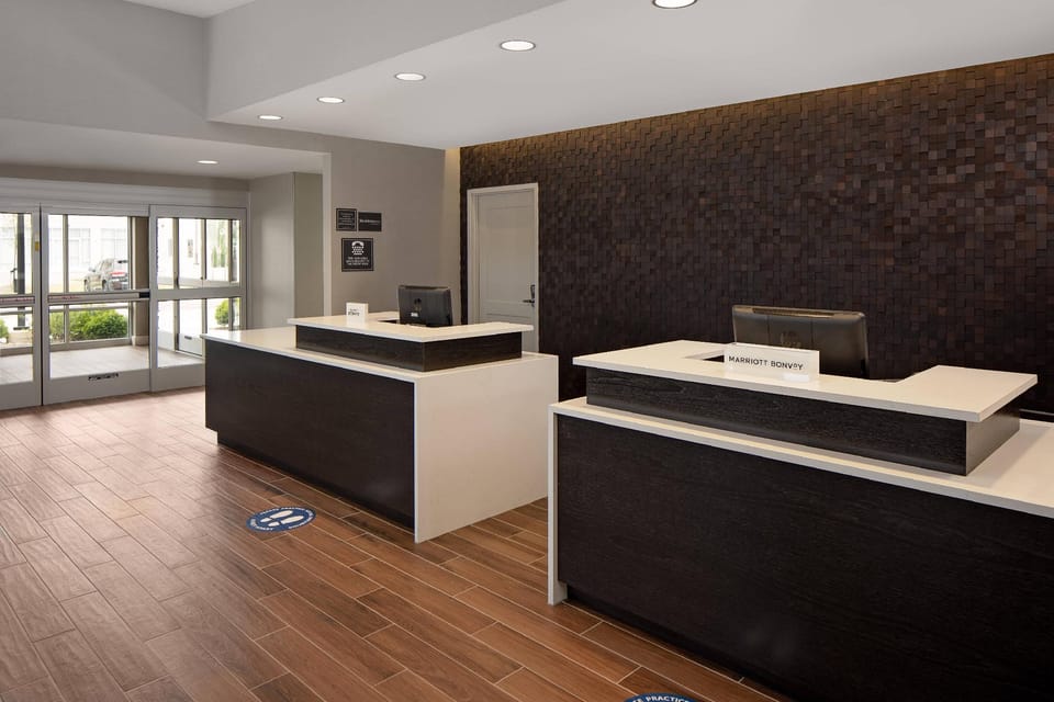 Residence Inn by Marriott Detroit Farmington Hills Hotel in Farmington Hills