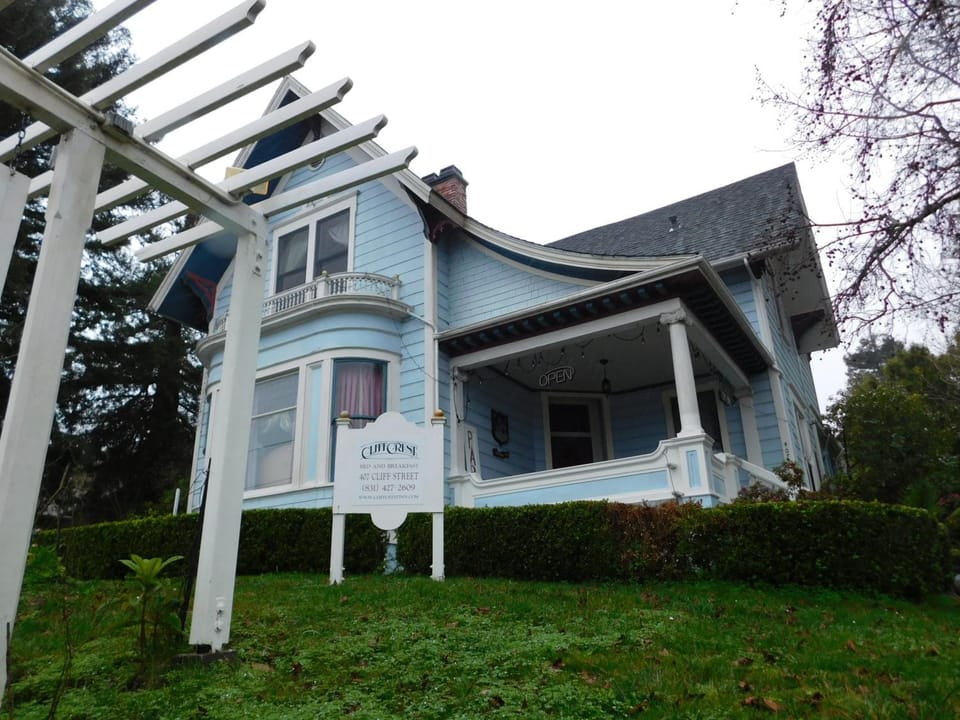 Cliff Crest Inn Inn in Santa Cruz