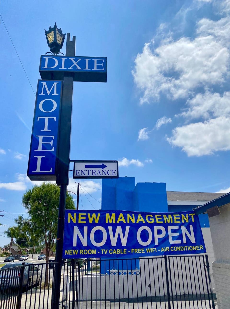 Dixie Motel Motel in Compton