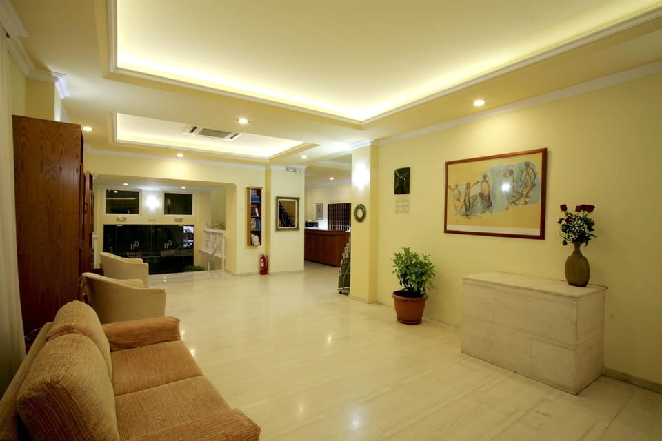 Grand Hotel Loutraki Hotel in Euboea